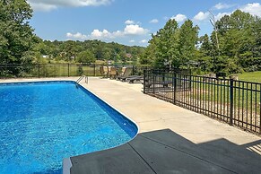 Cherokee Lake Cabin w/ Deck & Kayaks!