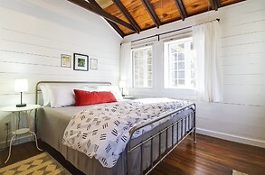 Cozy Steelville Retreat: River + Trail Access!