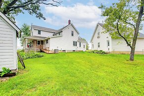 Charming Manchester Retreat w/ Patio & Fireplace!