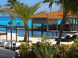 Sky Beach Club Villa Waterfall 2 4 Bedroom Home