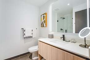 Extraordinary Studio with Amazing Views