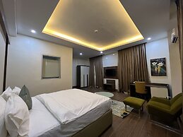 GRAND SWISS HOTEL