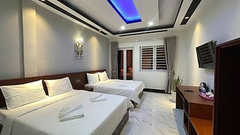 SoursdeiSawadeeBoutique