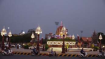 SoursdeiSawadeeBoutique