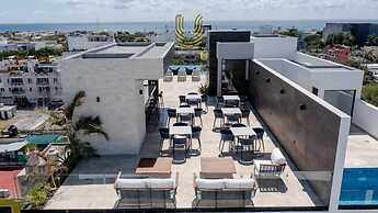 Stylish Studios Pool Near Beach