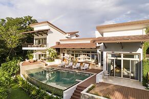 Villa Belvedere Pacific Sunsets 2 Private Pools