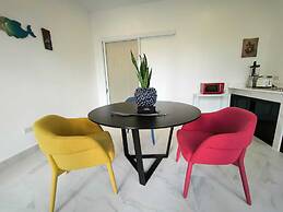 Bougain Villas Salad Beach