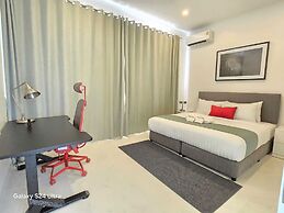 Bougain Villas Salad Beach