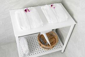 Bougain Villas Salad Beach