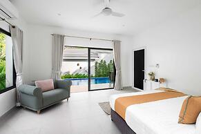 Bougain Villas Salad Beach