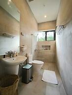 Bougain Villas Salad Beach