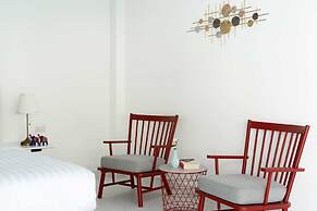 Bougain Villas Salad Beach