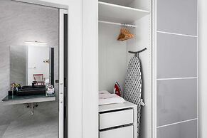 Bougain Villas Salad Beach