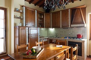 Renovated Farmhouse Near Florence