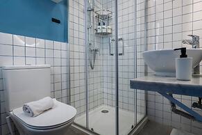 Mandera's Boutique Suites & Dorms