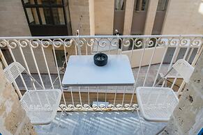 Mandera's Boutique Suites & Dorms