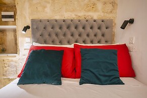 Mandera's Boutique Suites & Dorms