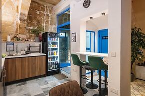 Mandera's Boutique Suites & Dorms