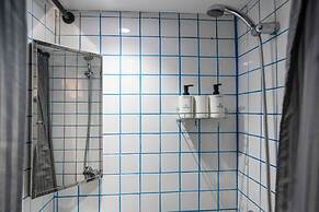 Mandera's Boutique Suites & Dorms