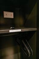 Mandera's Boutique Suites & Dorms