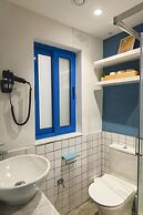 Mandera's Boutique Suites & Dorms