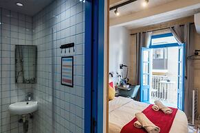 Mandera's Boutique Suites & Dorms