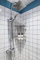 Mandera's Boutique Suites & Dorms