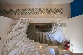 Mandera's Boutique Suites & Dorms