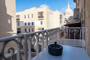 Mandera's Boutique Suites & Dorms