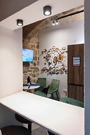 Mandera's Boutique Suites & Dorms