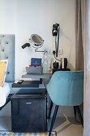 Mandera's Boutique Suites & Dorms