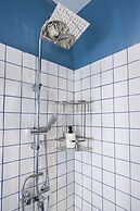 Mandera's Boutique Suites & Dorms