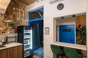 Mandera's Boutique Suites & Dorms