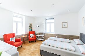 Comfortable Apartments Vienna 1100