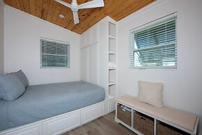 Pineapple House 4 Bedroom Home