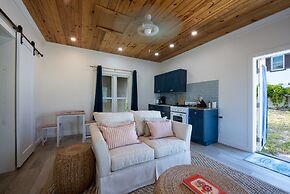 Pineapple House 4 Bedroom Home