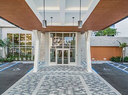 Grandview #603 - 4142 Bay Beach Ln 3 Bedroom Condo by RedAwning