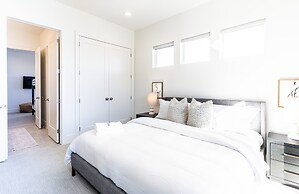 Villa #38 At Bloomington Country Club 4 Bedroom Townhouse by RedAwning