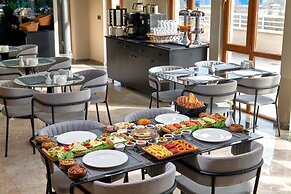 Rest by Dedeman Karabuk