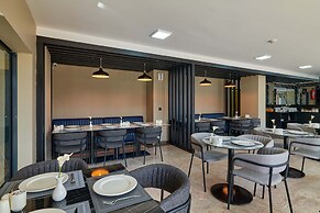 Rest by Dedeman Karabuk