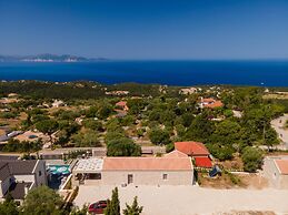 Pithari Sunset Villa