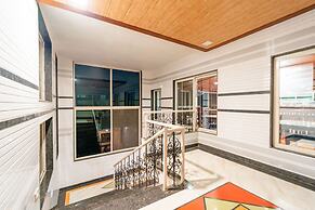 Treebo Raval Resort with Valley View