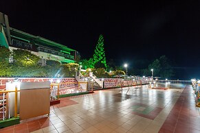 Treebo Raval Resort with Valley View