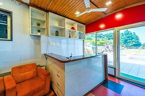 Treebo Raval Resort with Valley View