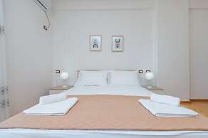 Grand View Apartment