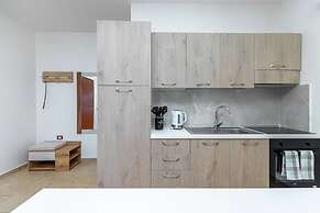 Grand View Apartment