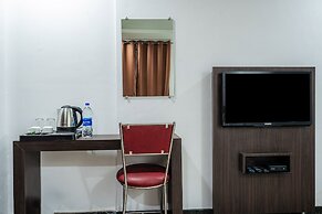 Treebo Silver Apartment