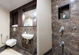 Treebo Silver Apartment