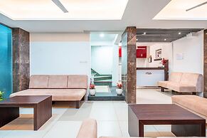 Treebo Silver Apartment