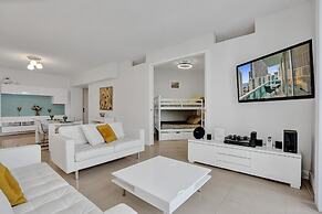 THE TIDES PENTHOUSE L